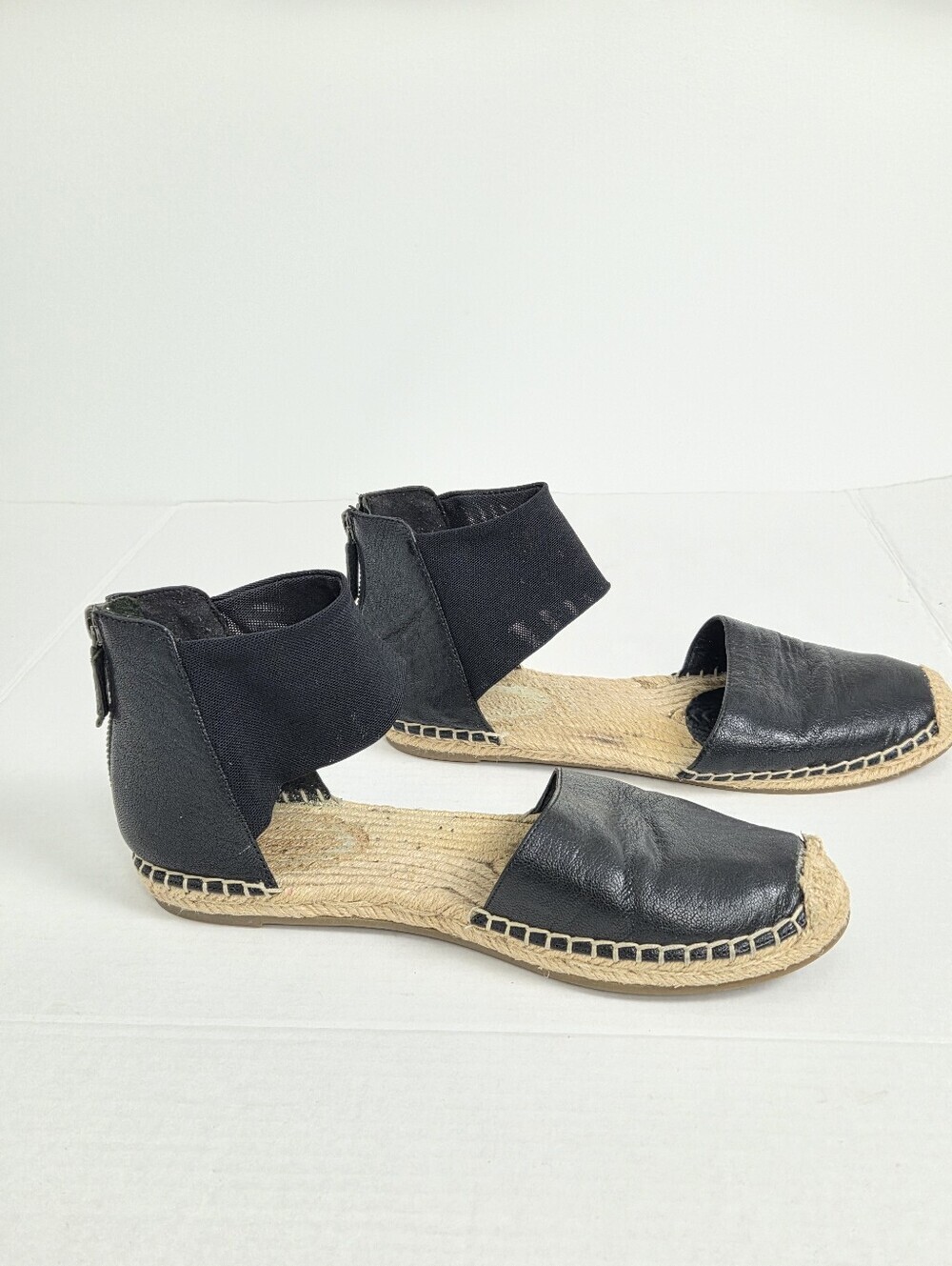 Eileen Fisher Coy Jute Insole Espadrille Black Flat Sandals Size 7.5